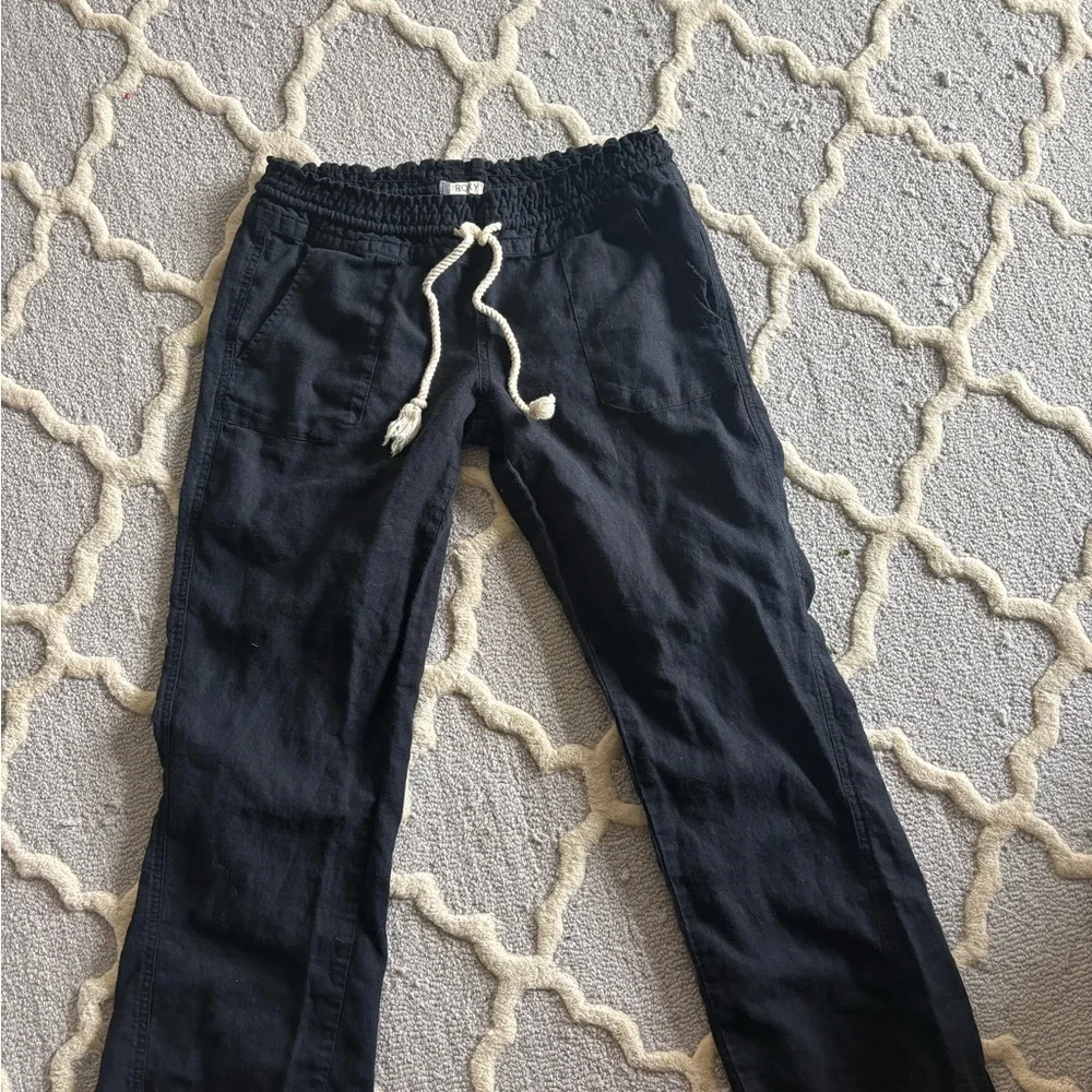 Roxy Navy Textured Pants - Picture 1 of 3